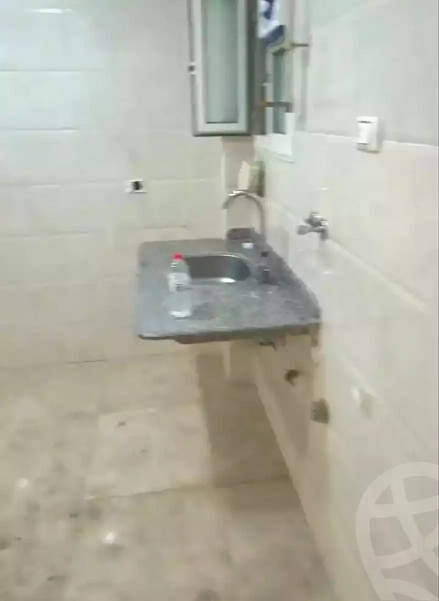 https://aqarmap.com.eg/en/listing/7179236-for-sale-alexandria-lsywf-mostafa-kamel-st