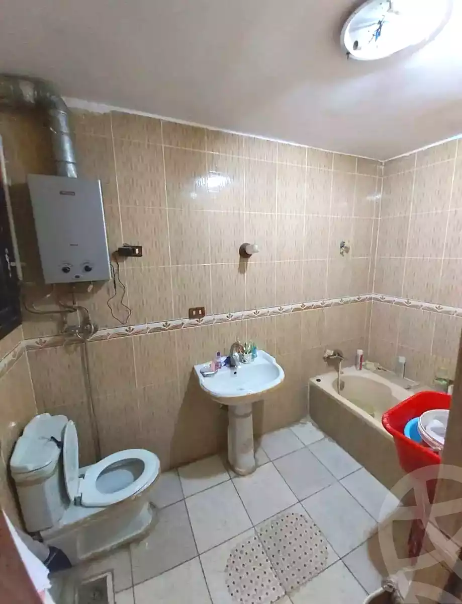 https://aqarmap.com.eg/ar/listing/7179293-for-sale-cairo-shoubra-corniche-el-nile-st
