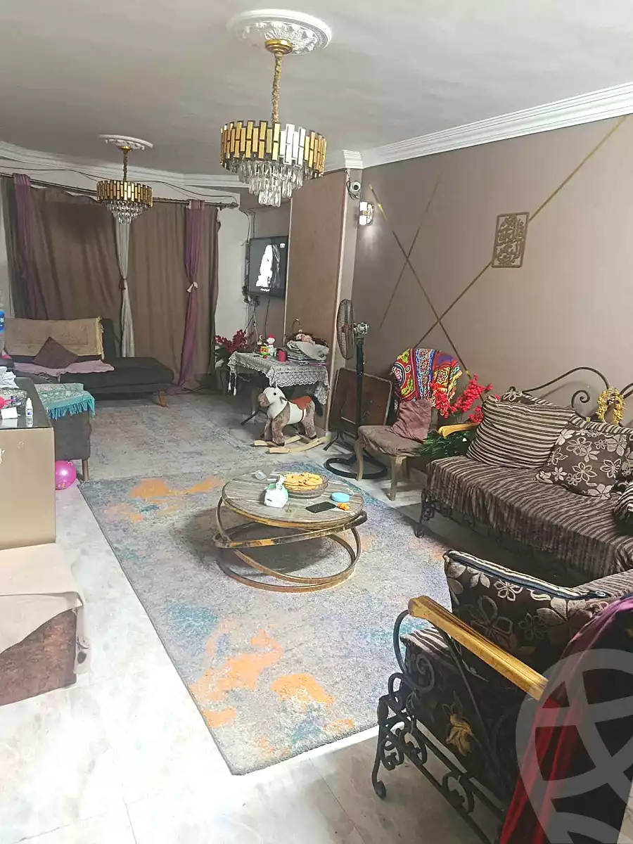 https://aqarmap.com.eg/ar/listing/7177466-for-sale-cairo-el-haram-shareaa-khatem-el-morsalen