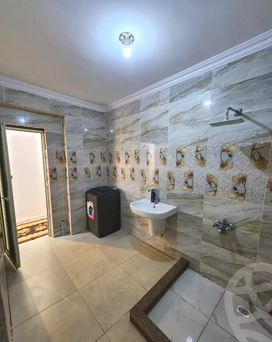 https://aqarmap.com.eg/ar/listing/7177454-for-rent-cairo-ain-shams-yn-shms-lgrby