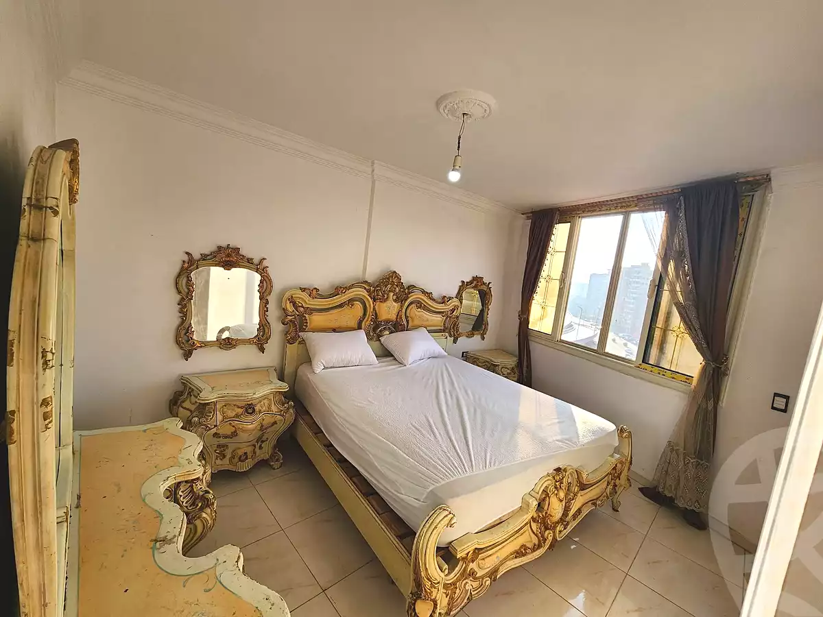 https://aqarmap.com.eg/ar/listing/7177454-for-rent-cairo-ain-shams-yn-shms-lgrby