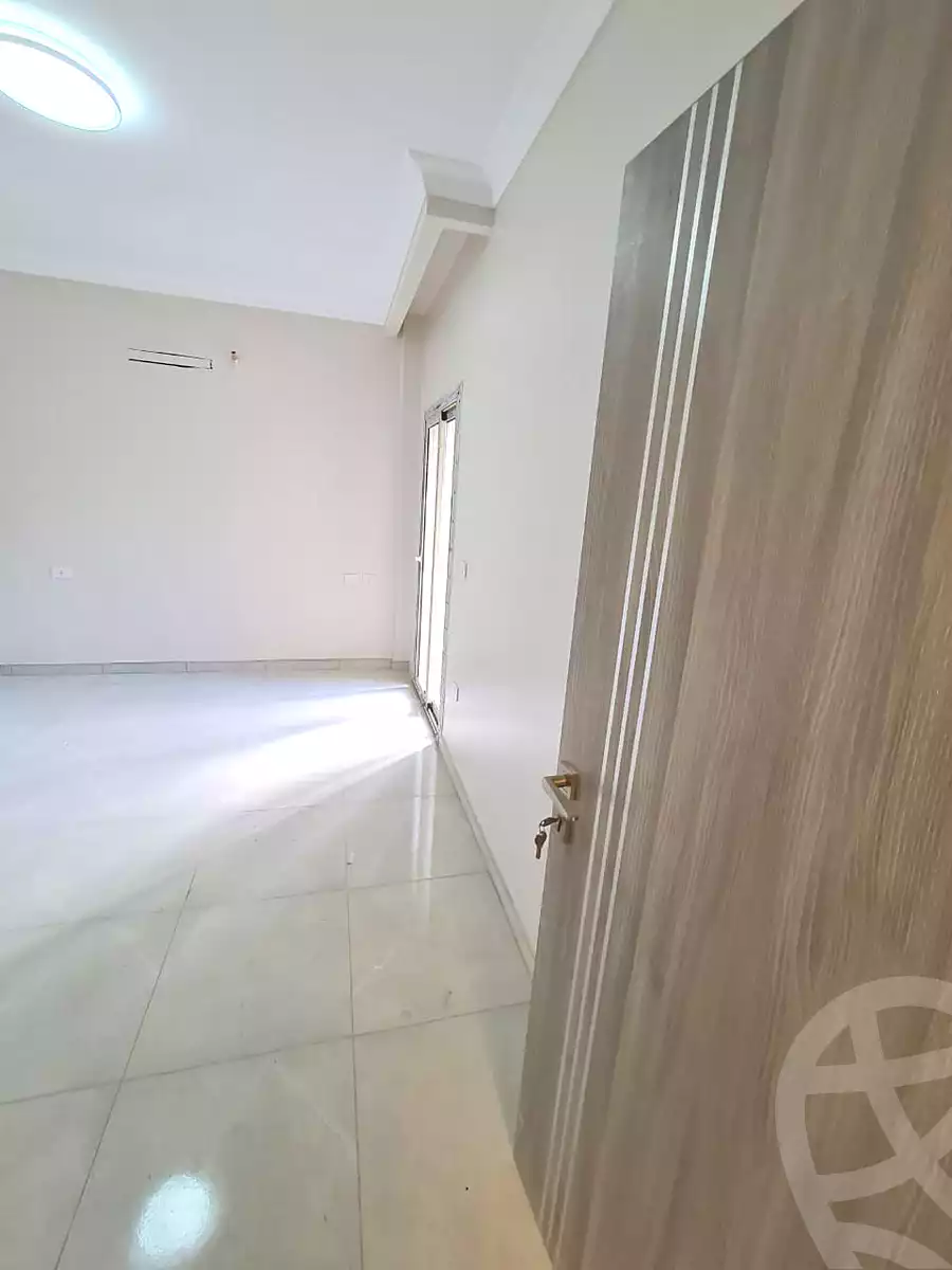 https://aqarmap.com.eg/ar/listing/7179420-for-rent-cairo-new-cairo-compounds-paradise