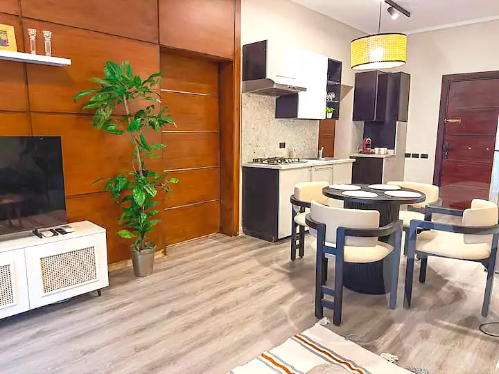 https://aqarmap.com.eg/en/listing/7179533-for-rent-cairo-new-cairo-compounds-kmbwnd-dh-fyldj-blm-hylz