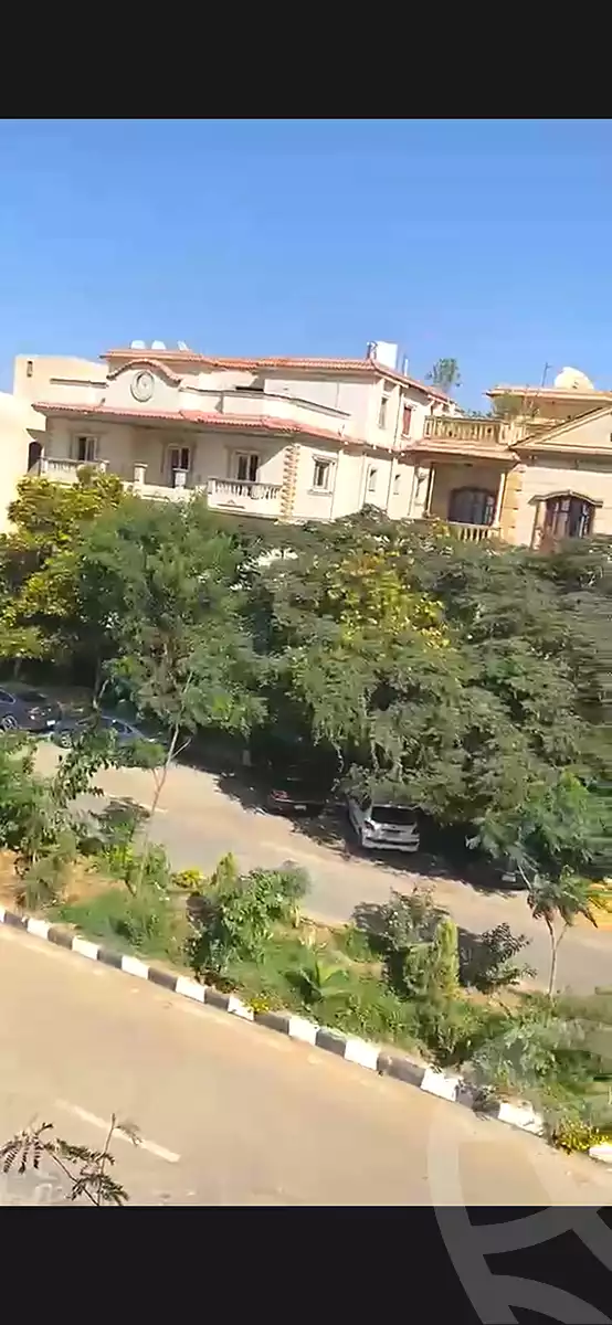 https://aqarmap.com.eg/ar/listing/7179551-for-rent-cairo-new-cairo-ganob-el-akadamiya-south-academy-d-abbas-mahmoud-el-akad-st