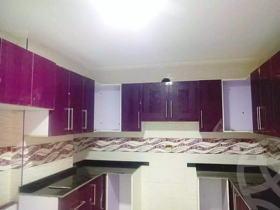 https://aqarmap.com.eg/ar/listing/7179868-for-sale-cairo-helwan-kwrnysh-hlwn