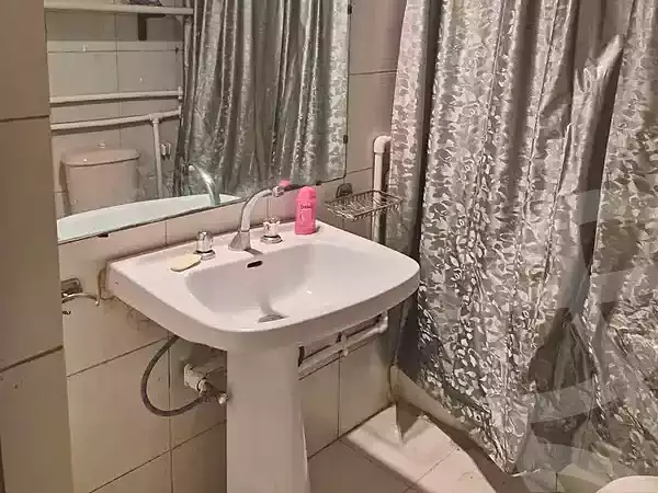 https://aqarmap.com.eg/ar/listing/7179878-for-rent-cairo-dokki-el-tahrir-st