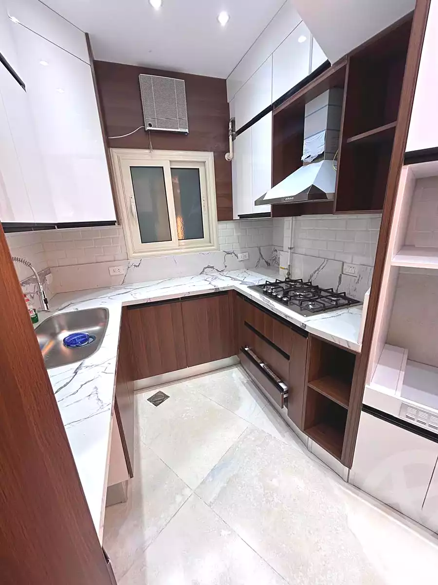 https://aqarmap.com.eg/ar/listing/7179987-for-sale-cairo-6th-of-october-compounds-murooj