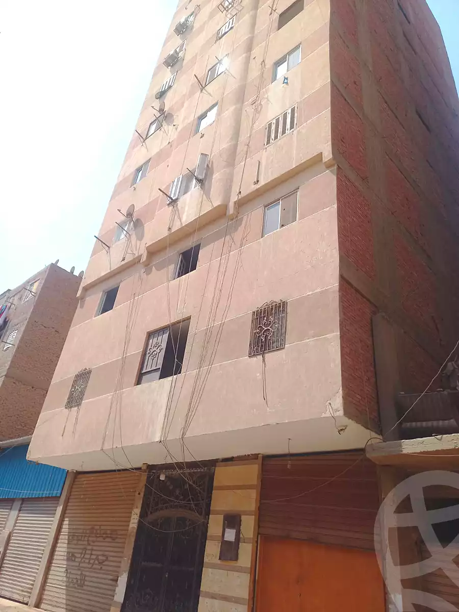 https://aqarmap.com.eg/ar/listing/7180027-for-sale-qalyubia-shubra-el-khaima-el-shareaa-el-gadid-st