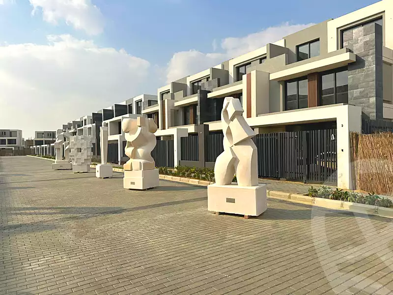 https://aqarmap.com.eg/en/listing/7179992-for-sale-cairo-new-cairo-compounds-el-patio-town-compound-la-vista