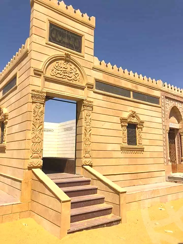 https://aqarmap.com.eg/ar/listing/7180134-for-sale-cairo-6th-of-october-el-wahatt-road