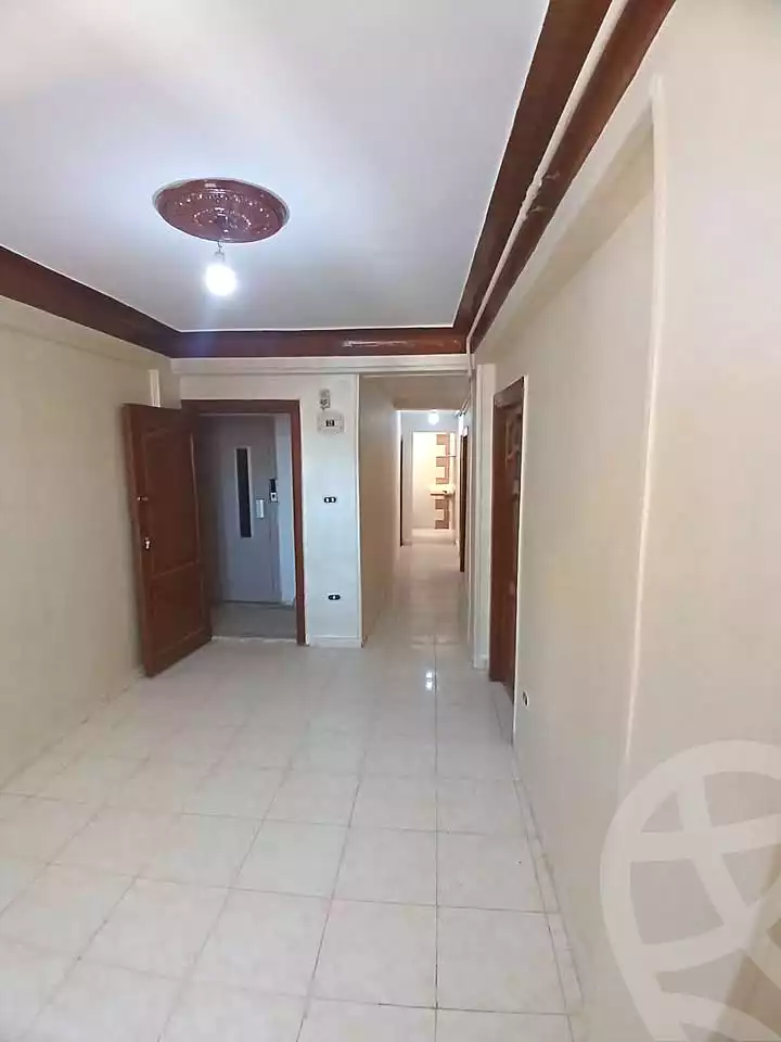 https://aqarmap.com.eg/en/listing/7180264-for-sale-alexandria-lsywf-el-falki
