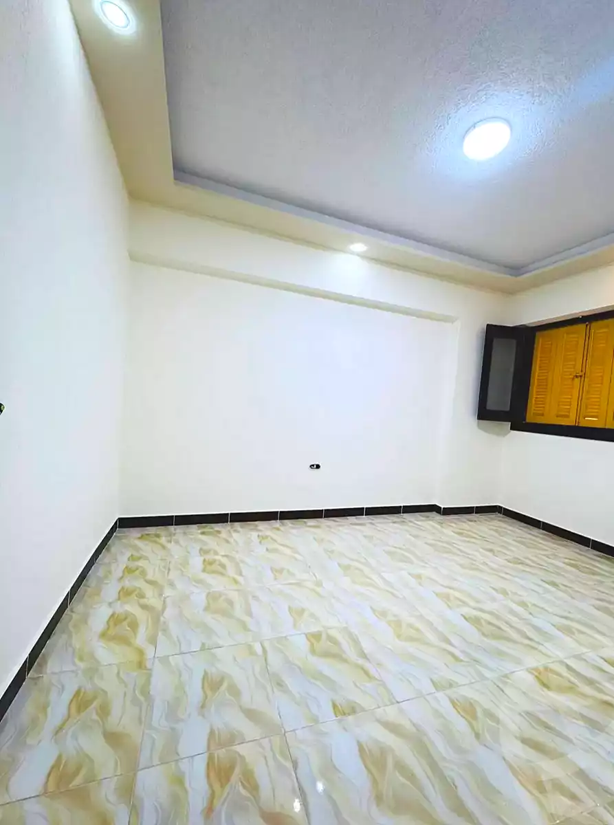 https://aqarmap.com.eg/ar/listing/7179110-for-sale-alexandria-al-agamy-shataa-el-nakheel