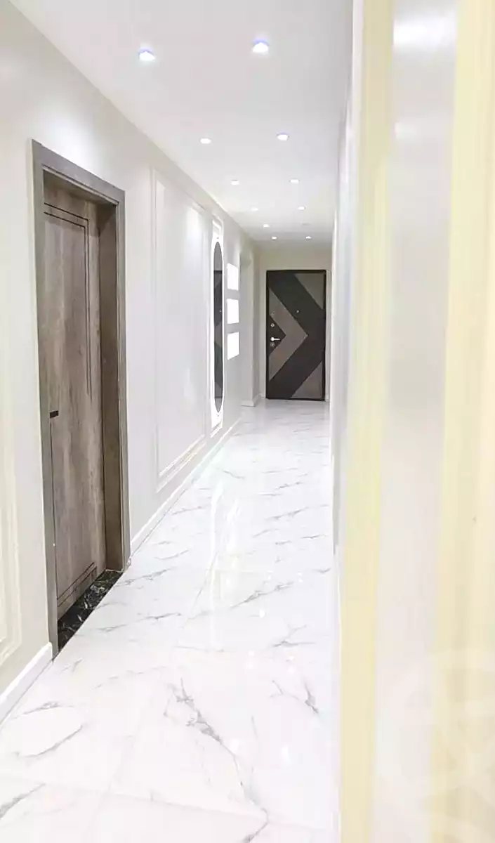 https://aqarmap.com.eg/en/listing/7180731-for-sale-alexandria-al-agamy-el-hanouvel