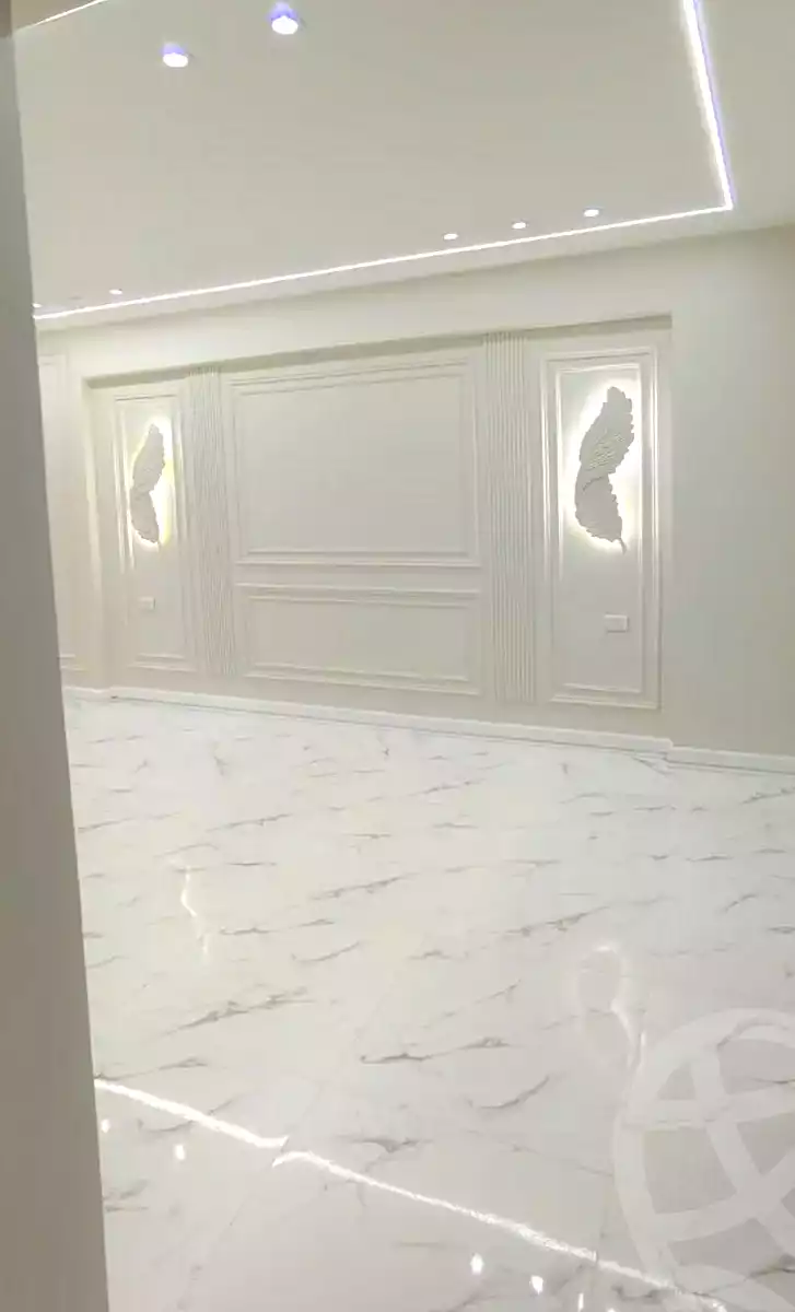 https://aqarmap.com.eg/en/listing/7180731-for-sale-alexandria-al-agamy-el-hanouvel