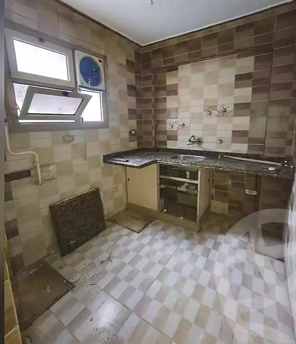 https://aqarmap.com.eg/en/listing/7181059-for-sale-alexandria-lsywf-el-falki