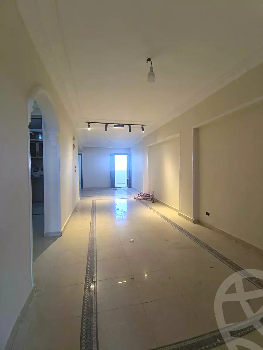 https://aqarmap.com.eg/ar/listing/7181124-for-sale-alexandria-al-agamy-el-hanouvel-al-haded-we-al-soulb-st