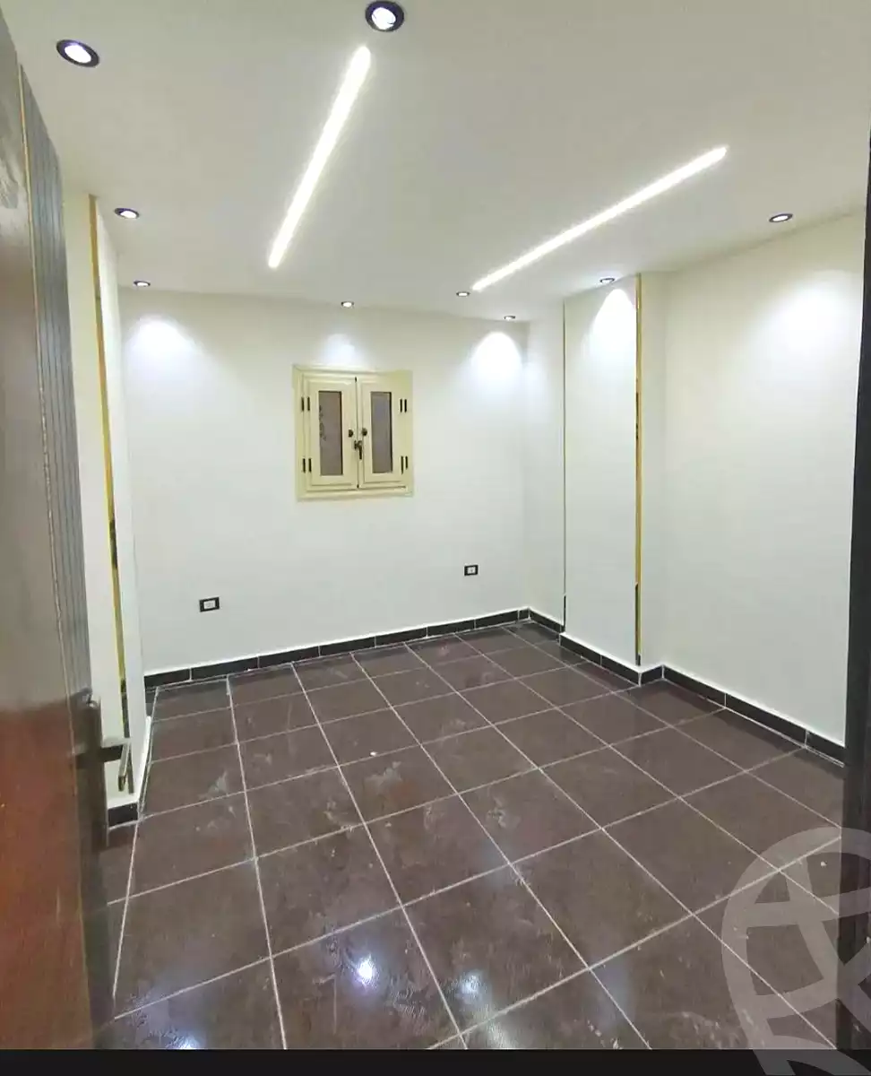https://aqarmap.com.eg/ar/listing/7181129-for-sale-alexandria-al-agamy-lbytsh-el-salam-st