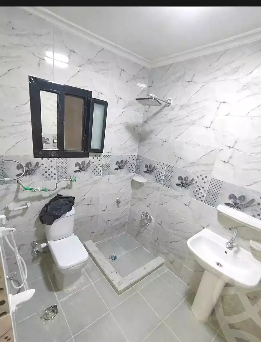https://aqarmap.com.eg/ar/listing/7181129-for-sale-alexandria-al-agamy-lbytsh-el-salam-st
