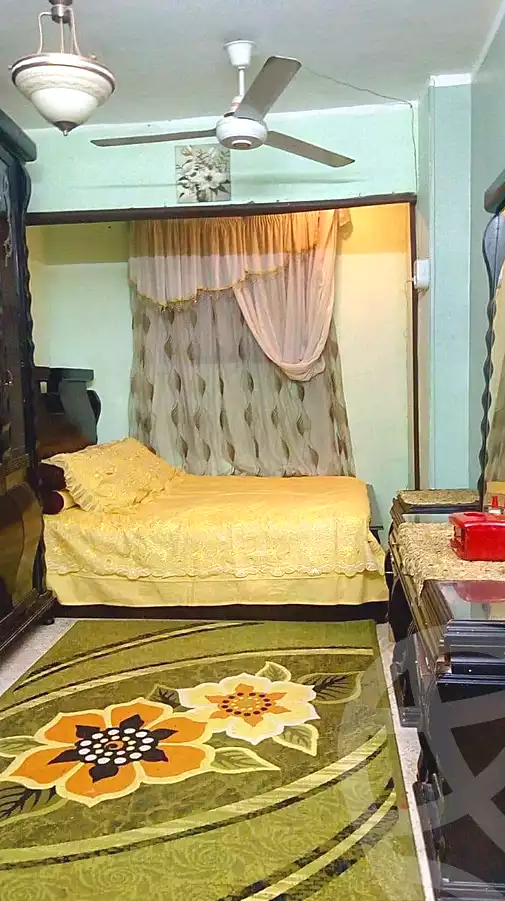 https://aqarmap.com.eg/en/listing/7181171-for-sale-cairo-el-haram-shareaa-el-talateny