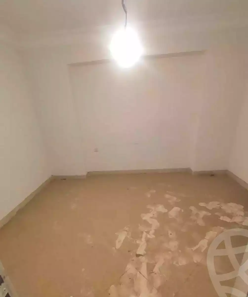 https://aqarmap.com.eg/en/listing/7181208-for-sale-alexandria-lsywf-el-falki
