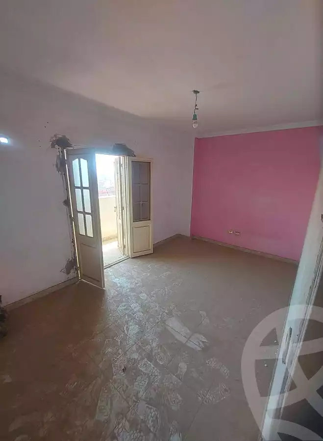 https://aqarmap.com.eg/ar/listing/7181226-for-sale-cairo-helwan-el-shareaa-el-sharby-st