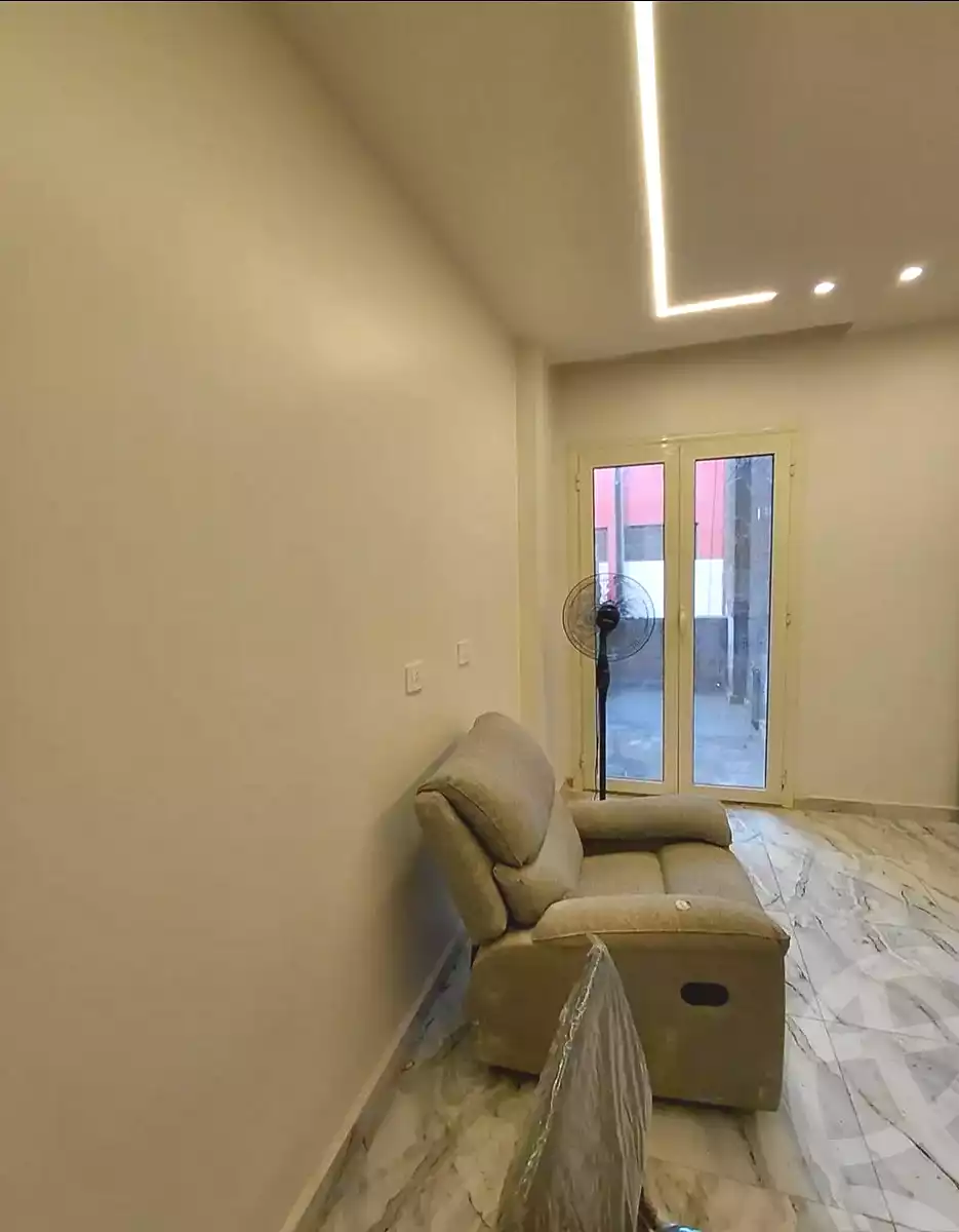 https://aqarmap.com.eg/ar/listing/7181048-for-sale-alexandria-ganaklis-shr-bw-qyr-tryq-lhry