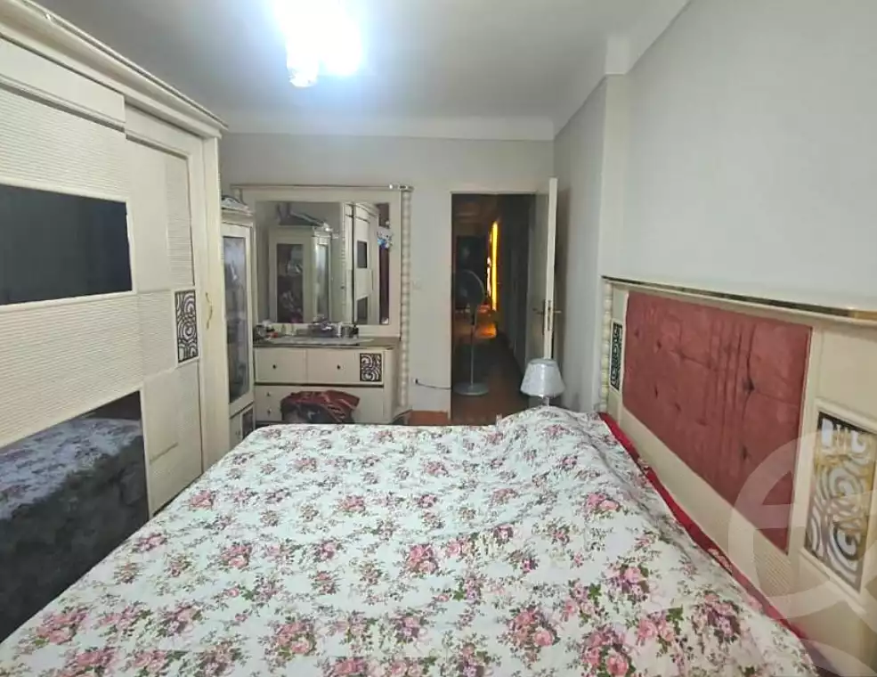 https://aqarmap.com.eg/en/listing/7181437-for-sale-alexandria-bw-qyr-toson-st
