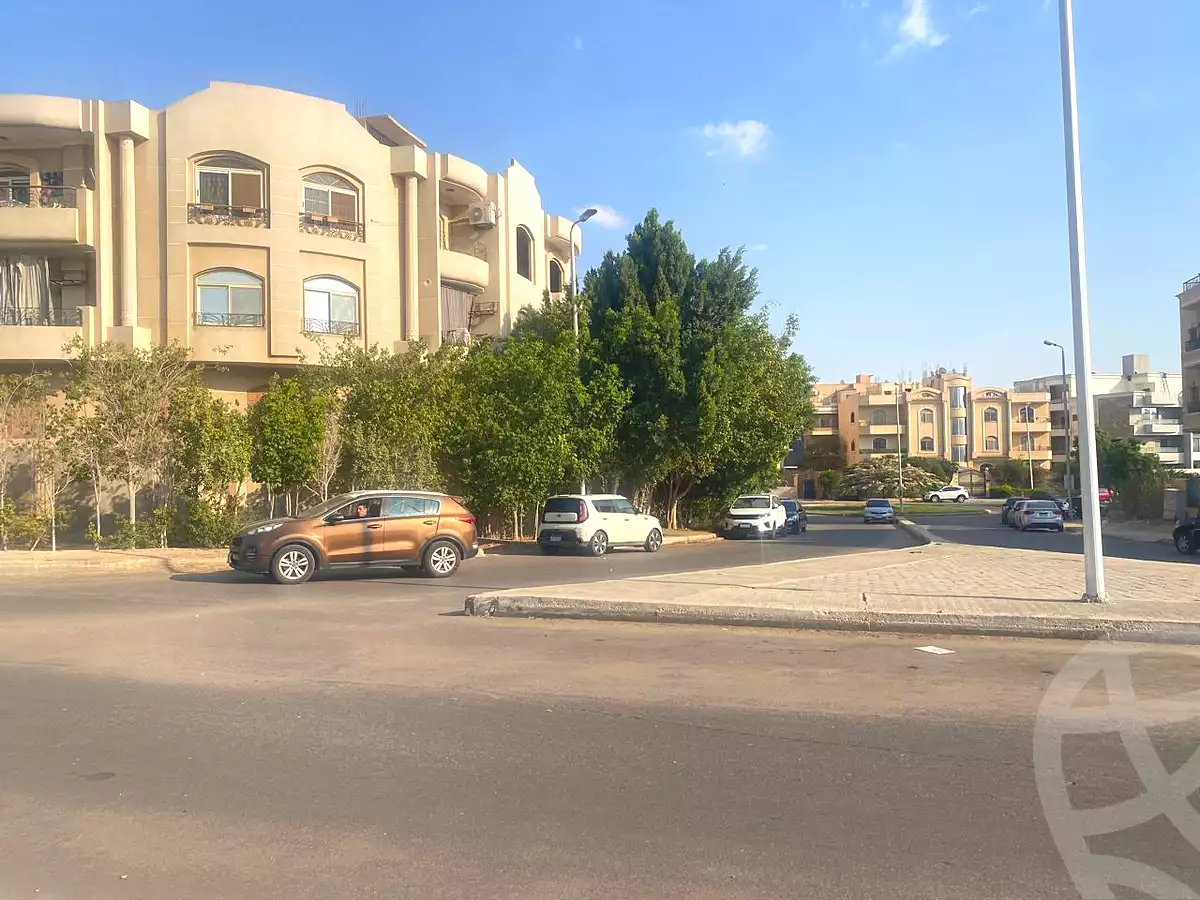 https://aqarmap.com.eg/ar/listing/7181577-for-sale-cairo-el-sheikh-zayed-city-mntq-fr-y-bmdyn-lshykh-zyd