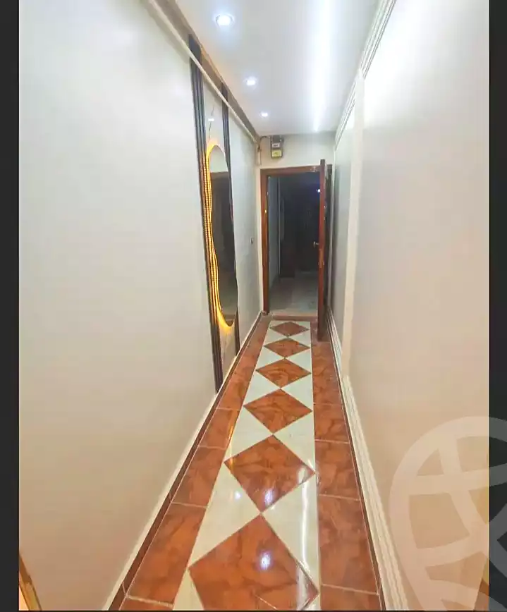 https://aqarmap.com.eg/en/listing/7181578-for-sale-alexandria-al-agamy-el-hanouvel-abo-el-shawareb-st