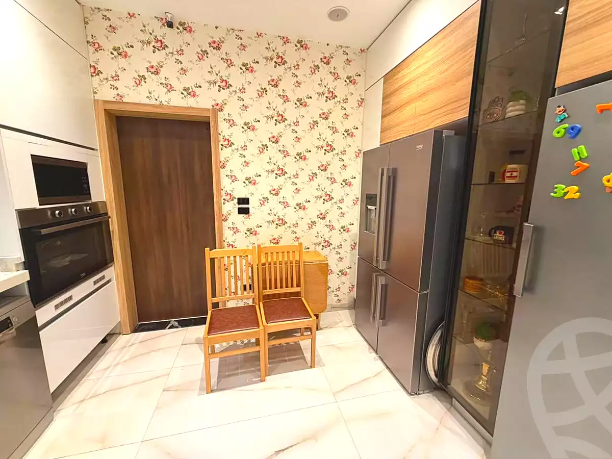 https://aqarmap.com.eg/ar/listing/7181634-for-sale-cairo-el-sheikh-zayed-city-mntq-fr-y-bmdyn-lshykh-zyd