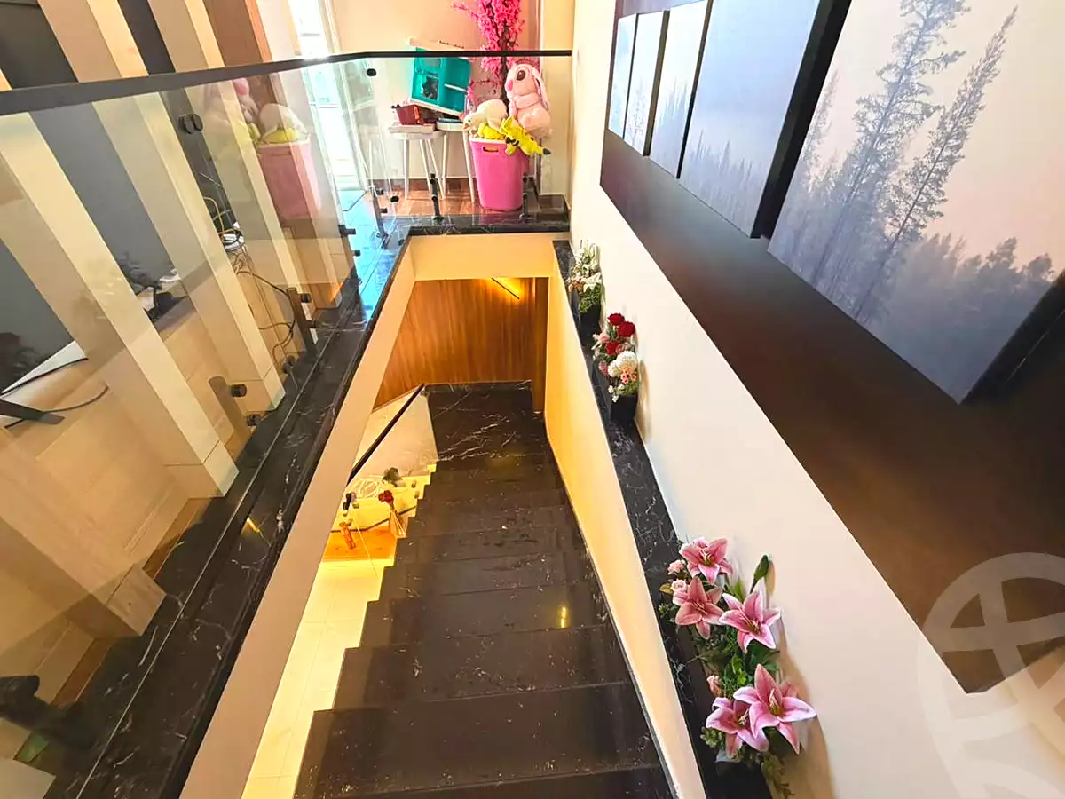 https://aqarmap.com.eg/ar/listing/7181634-for-sale-cairo-el-sheikh-zayed-city-mntq-fr-y-bmdyn-lshykh-zyd