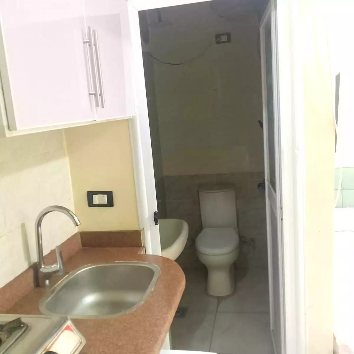 https://aqarmap.com.eg/ar/listing/7181674-for-rent-cairo-6th-of-october-el-ahyaa-neighborhood-1st