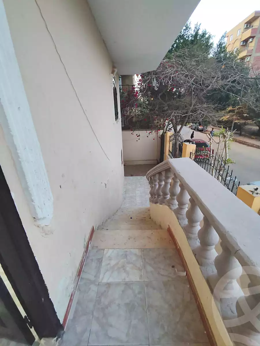 https://aqarmap.com.eg/en/listing/7181701-for-rent-cairo-6th-of-october-el-ahyaa-neighborhood-3rd