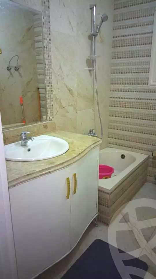 https://aqarmap.com.eg/en/listing/7177439-for-rent-cairo-el-haram-shareaa-el-haram