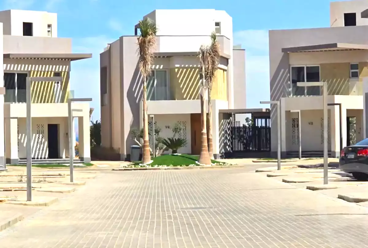 https://aqarmap.com.eg/en/listing/7181896-for-sale-ain-elsokhna-resorts-mntj-bwhw