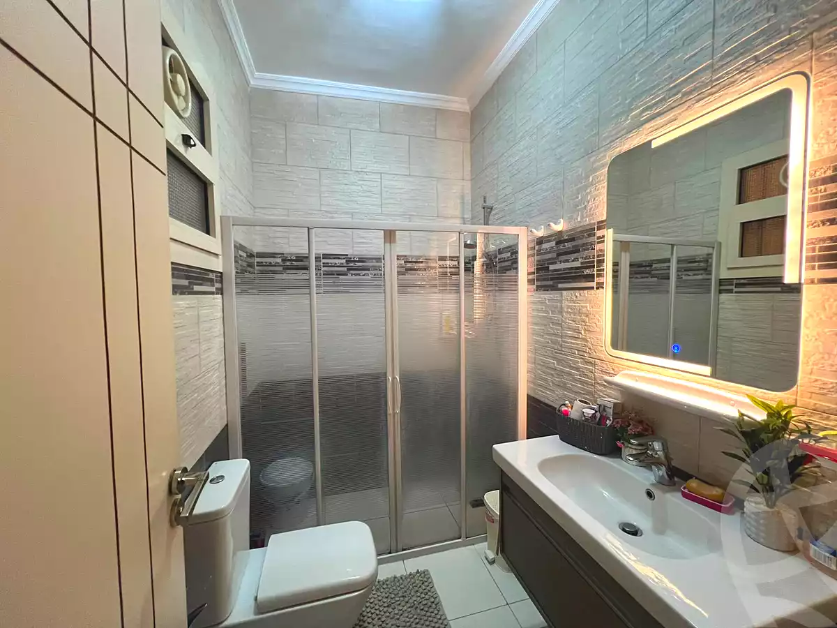 https://aqarmap.com.eg/ar/listing/7181922-for-sale-cairo-new-cairo-ganob-el-akadamiya-south-academy-h-amr-ibn-el-ass-st