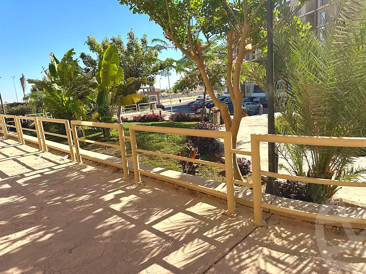 https://aqarmap.com.eg/en/listing/7181932-for-sale-cairo-new-cairo-compounds-dar-misr-el-koronfel