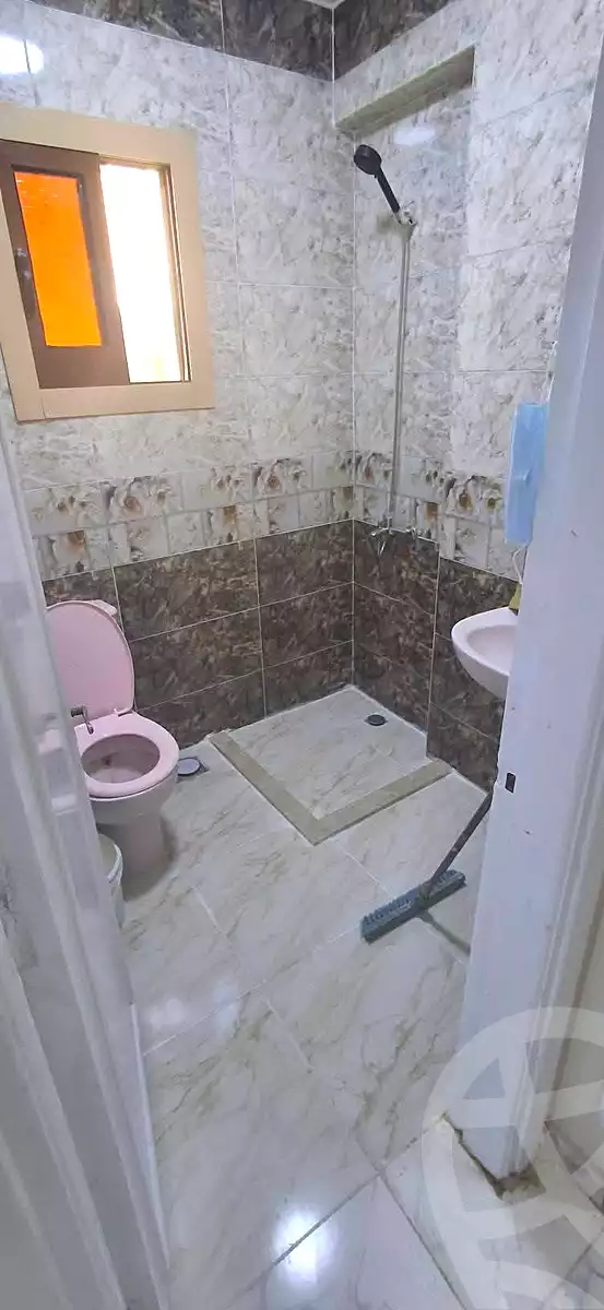 https://aqarmap.com.eg/ar/listing/7177157-for-rent-alexandria-al-agamy-lbytsh-shahr-al-assal-st