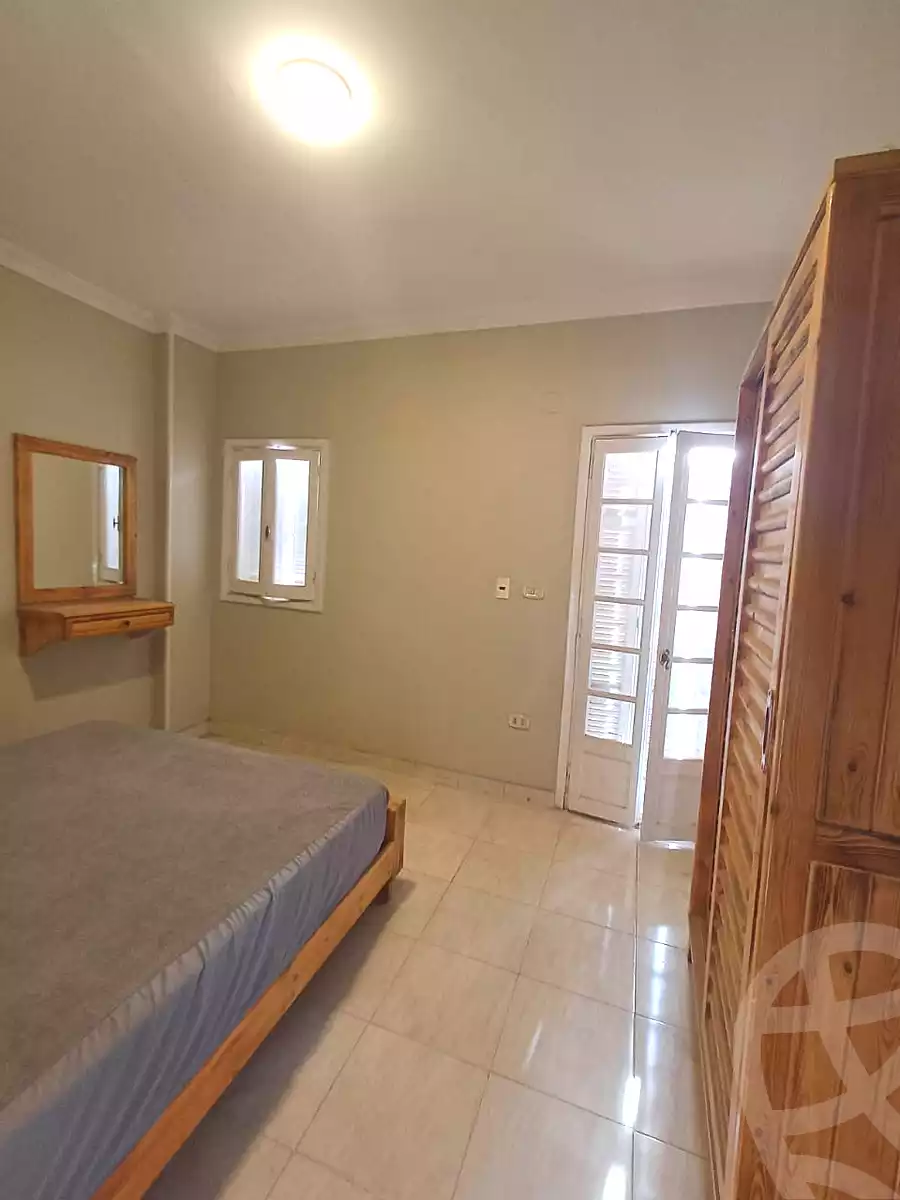 https://aqarmap.com.eg/ar/listing/7182007-for-rent-cairo-6th-of-october-el-ahyaa-neighborhood-4th-neighborhood-5