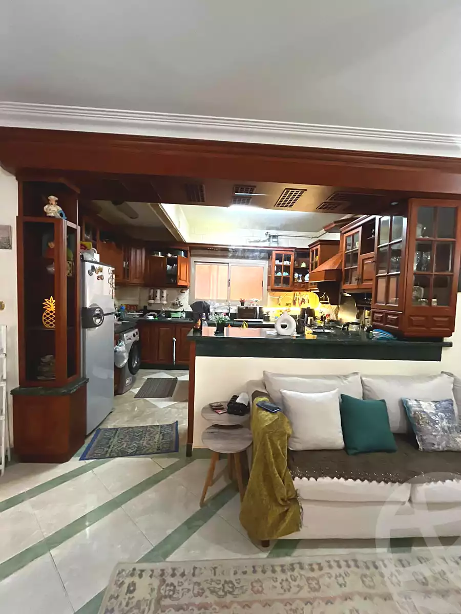 https://aqarmap.com.eg/ar/listing/7182017-for-sale-cairo-6th-of-october-el-ahyaa-neighborhood-1st-al-maahad