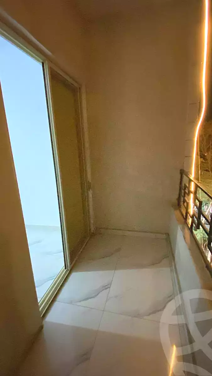 https://aqarmap.com.eg/ar/listing/7182038-for-rent-cairo-6th-of-october-el-ahyaa-neighborhood-5th-street-13