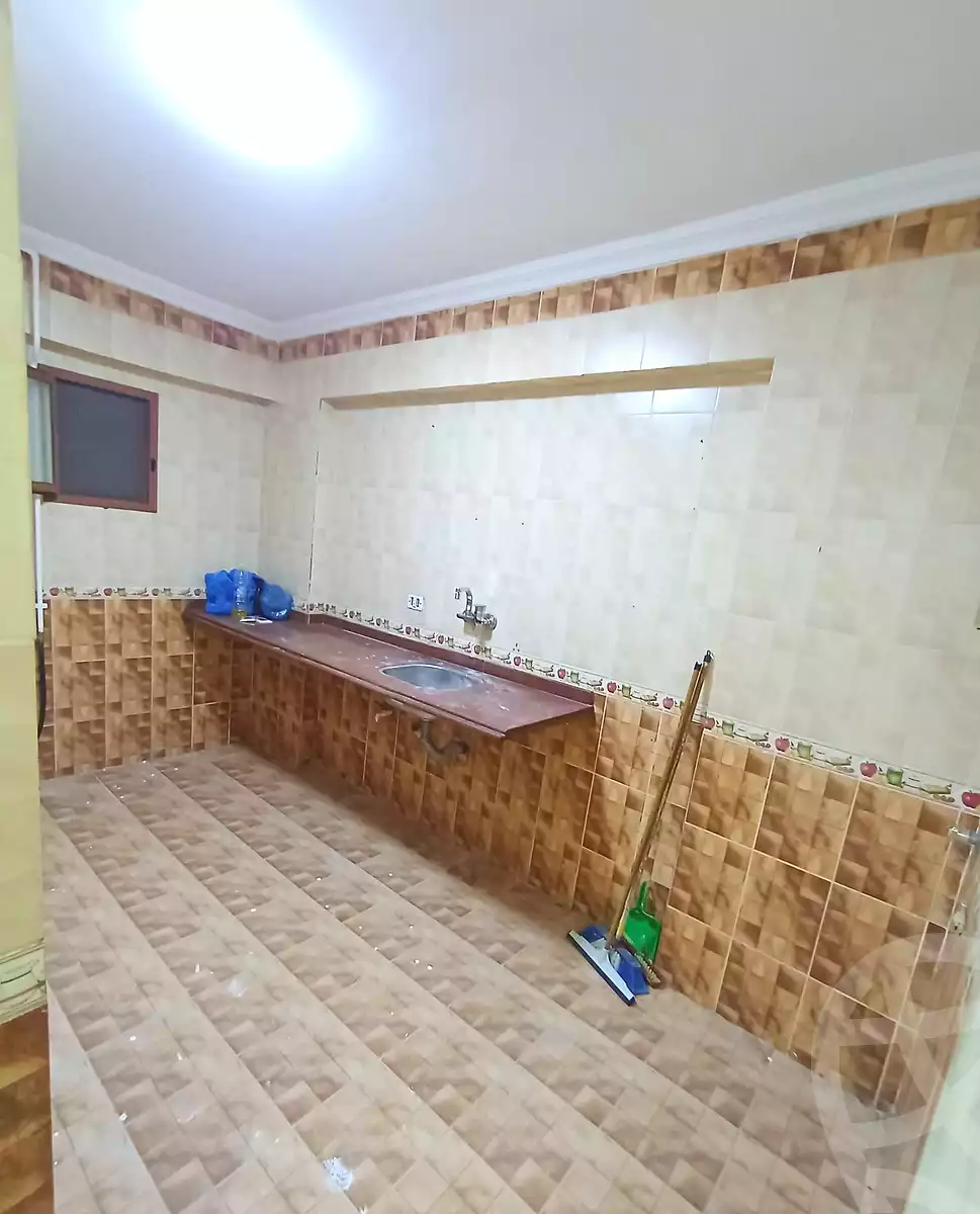 https://aqarmap.com.eg/en/listing/7182078-for-sale-alexandria-sydy-bshr-sydy-bshr-qbly-el-sadaqa-el-islameya-mosque-st