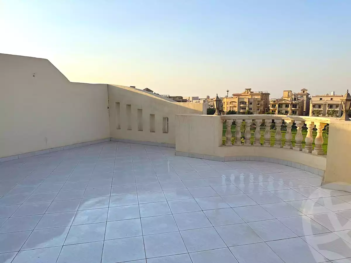 https://aqarmap.com.eg/ar/listing/7182131-for-sale-cairo-new-cairo-ganob-el-akadamiya-south-academy-b-medhat-el-kholy-st