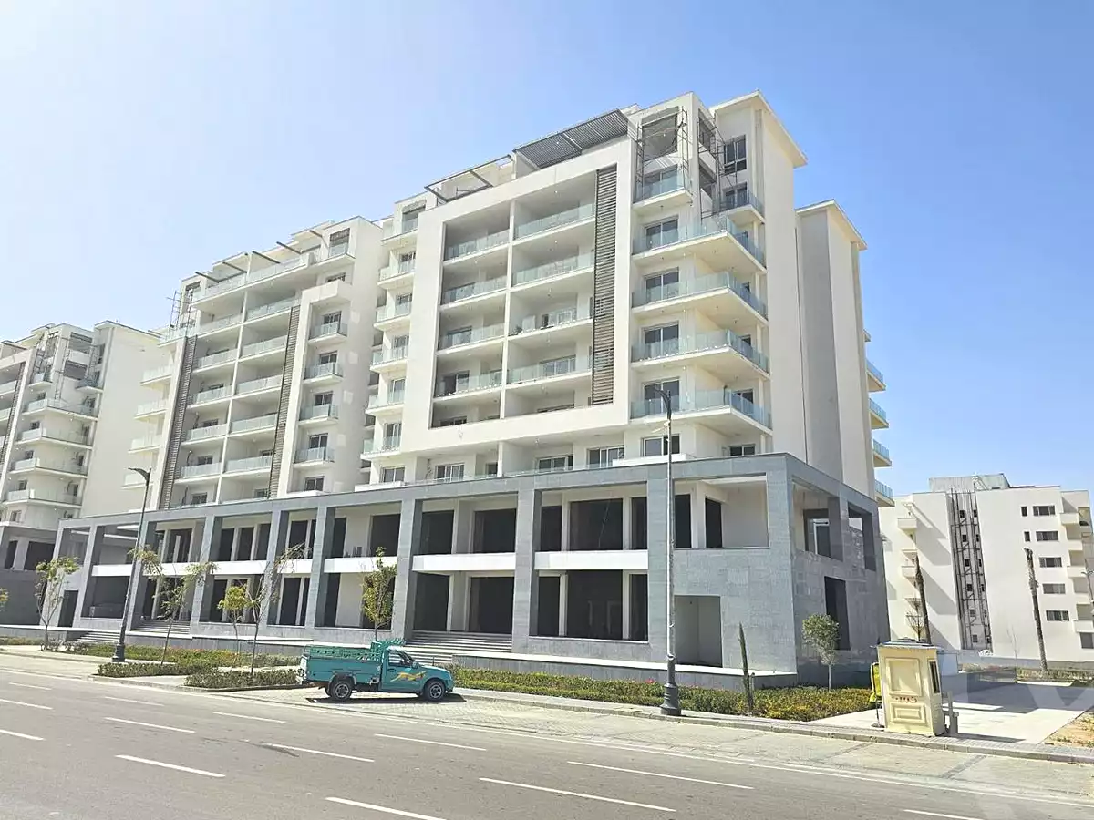 https://aqarmap.com.eg/ar/listing/7182114-for-sale-north-coast-new-alamein-mntj-t-l-lmyn-ljdyd-kmbwnd-mzryn