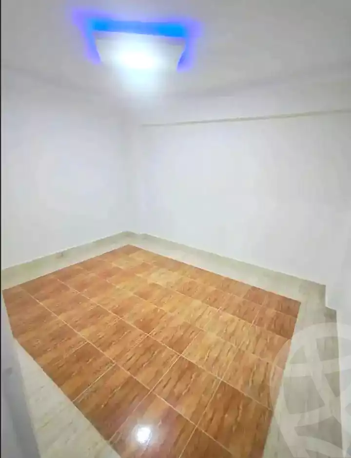 https://aqarmap.com.eg/en/listing/7182153-for-sale-alexandria-al-agamy-el-hanouvel-gabir-hafez-st
