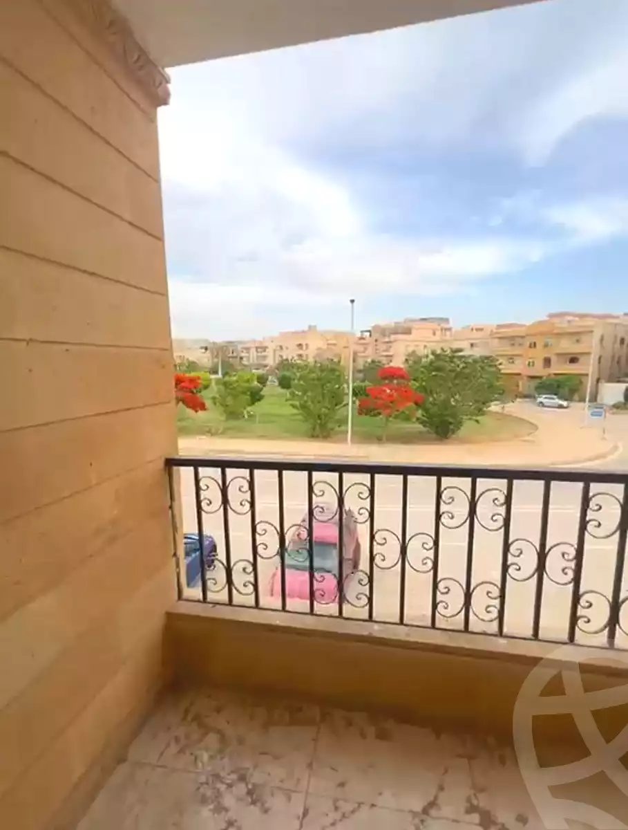 https://aqarmap.com.eg/ar/listing/7182172-for-sale-cairo-new-cairo-el-narges-el-narges-6-tarek-ebn-ziyad-st
