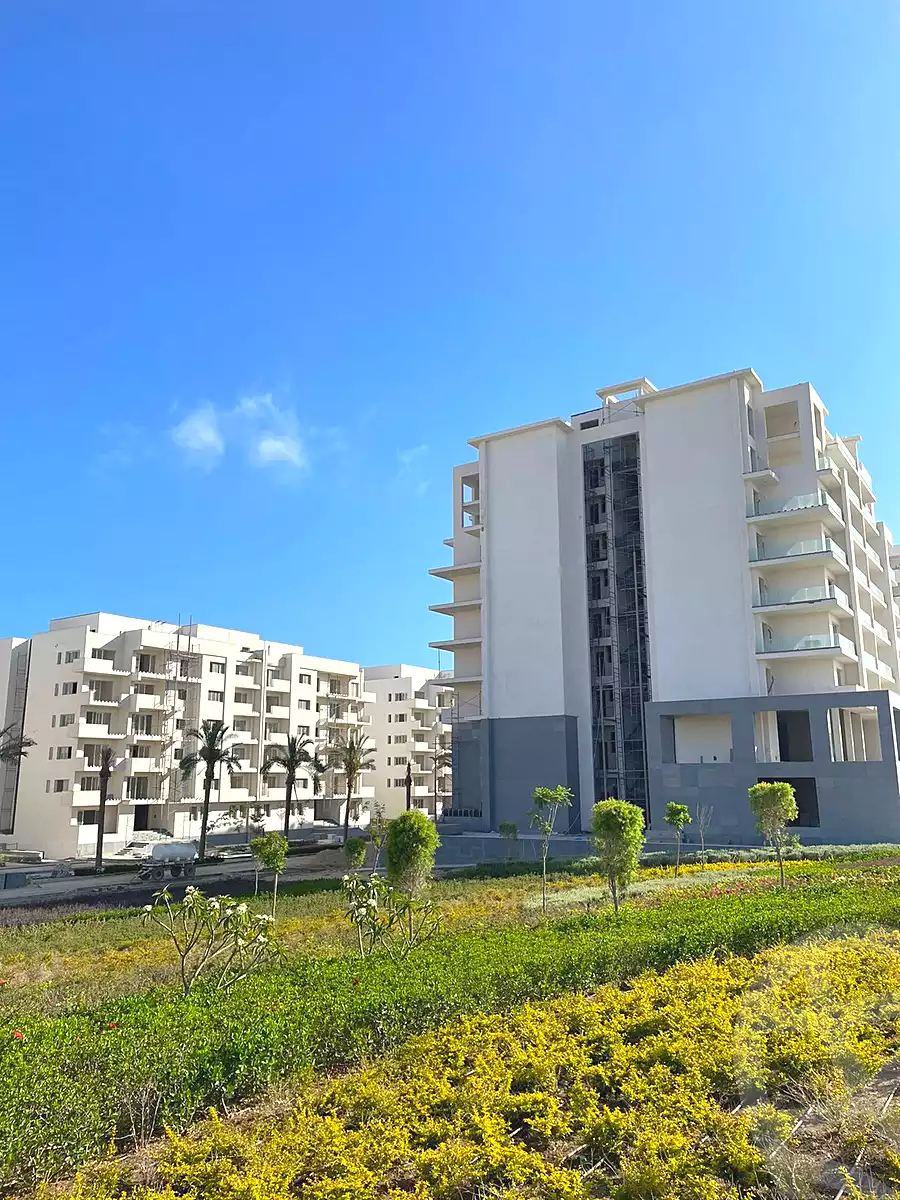 https://aqarmap.com.eg/ar/listing/7182181-for-sale-north-coast-new-alamein-mntj-t-l-lmyn-ljdyd-kmbwnd-mzryn