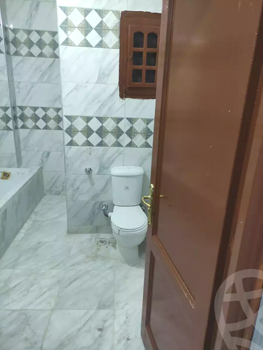 https://aqarmap.com.eg/en/listing/7182361-for-sale-cairo-helwan-kwrnysh-hlwn