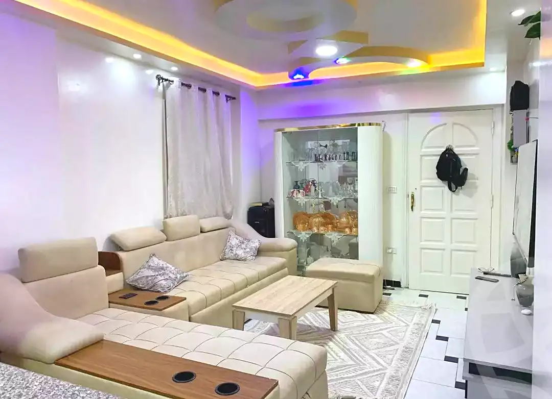 https://aqarmap.com.eg/en/listing/7182531-for-sale-alexandria-al-agamy-shataa-el-nakheel-no31-st