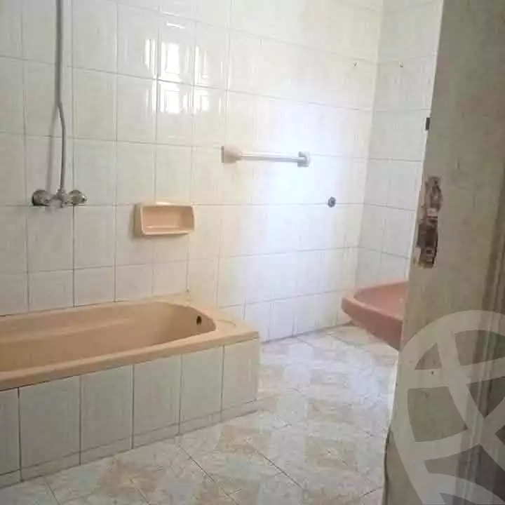 https://aqarmap.com.eg/en/listing/7183023-for-sale-alexandria-al-agamy-l-jmy-lbhry-abd-el-hameed-radwan-st